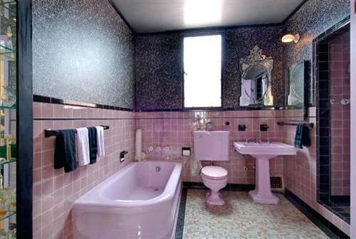 purple bathroom ideas