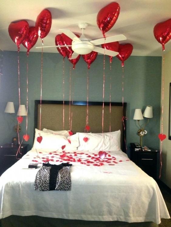 rose pedals and candles u03707 romantic bedroom ideas with rose petals  romantic bedroom with candles candles