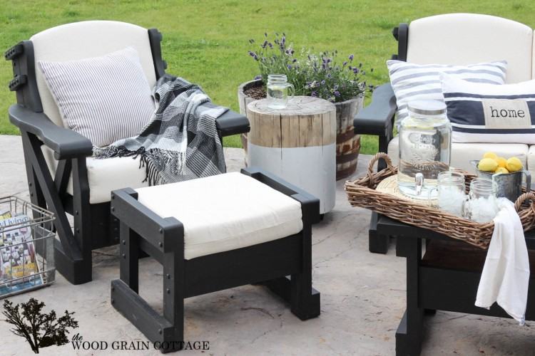 Metal Patio Furniture makeover by ALittleClaireific… / A Little  CLAIREification #furniture #resto… | Ladyomatic