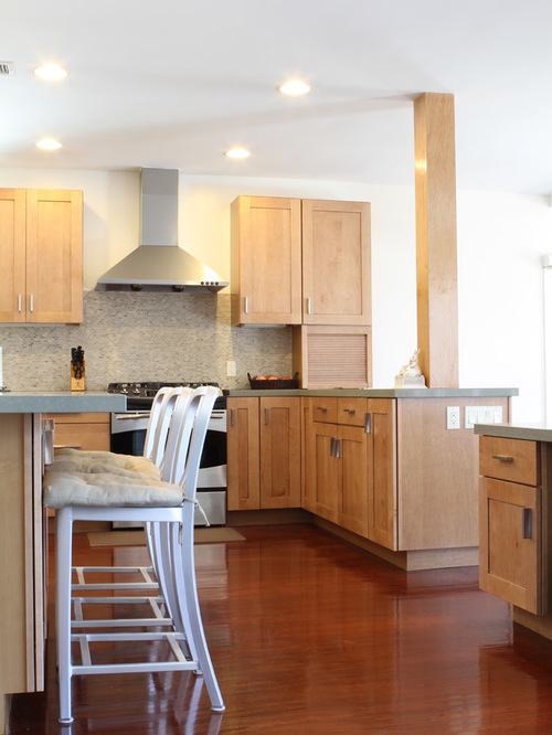 Natural Maple Kitchen Cabinets