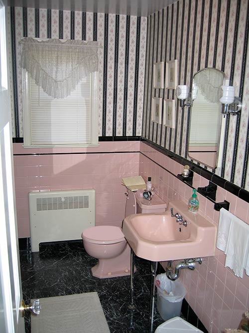 [Bathroom Design] Suite Blue Vintage Bathroom